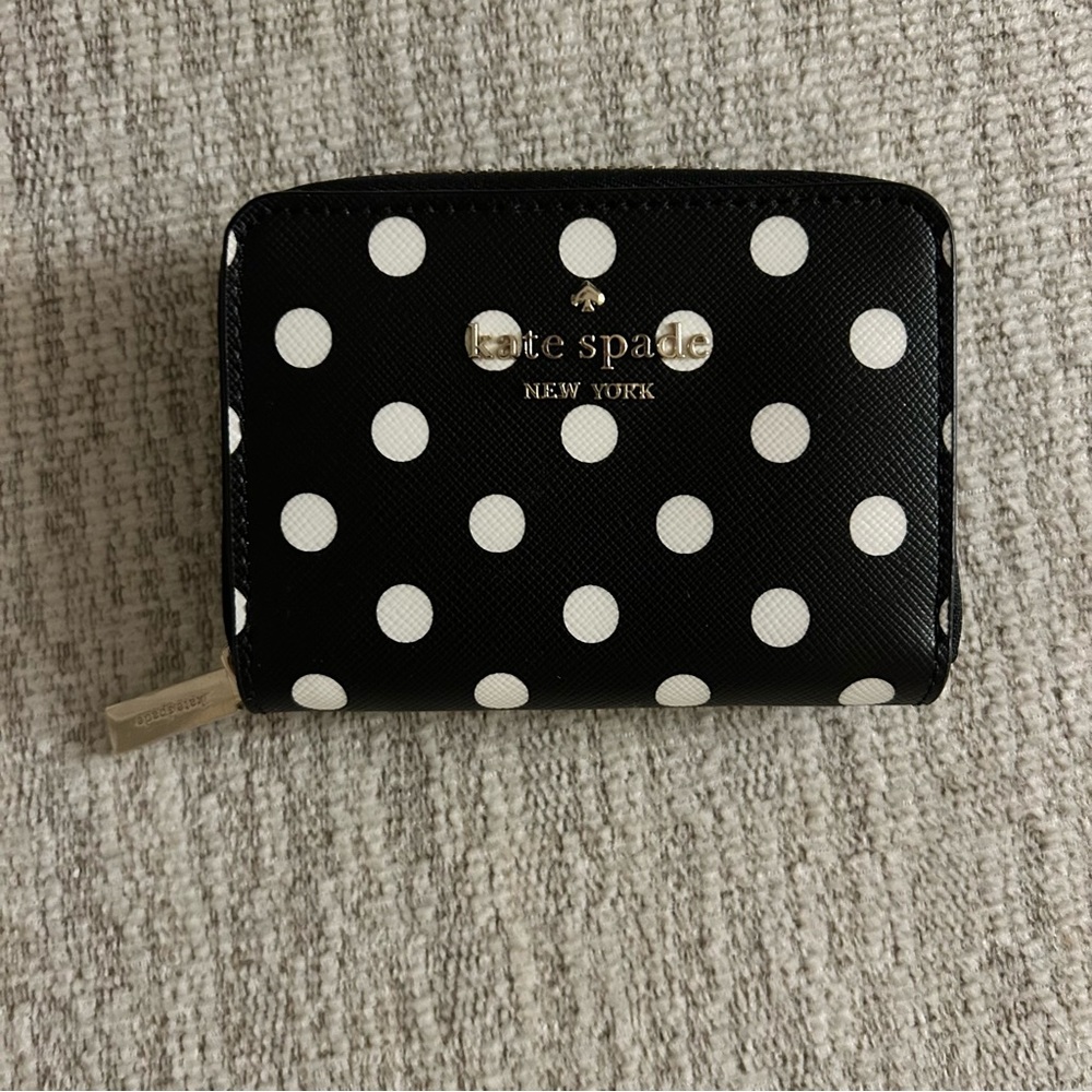 kate spade Boxed Small Zip Around Wallet